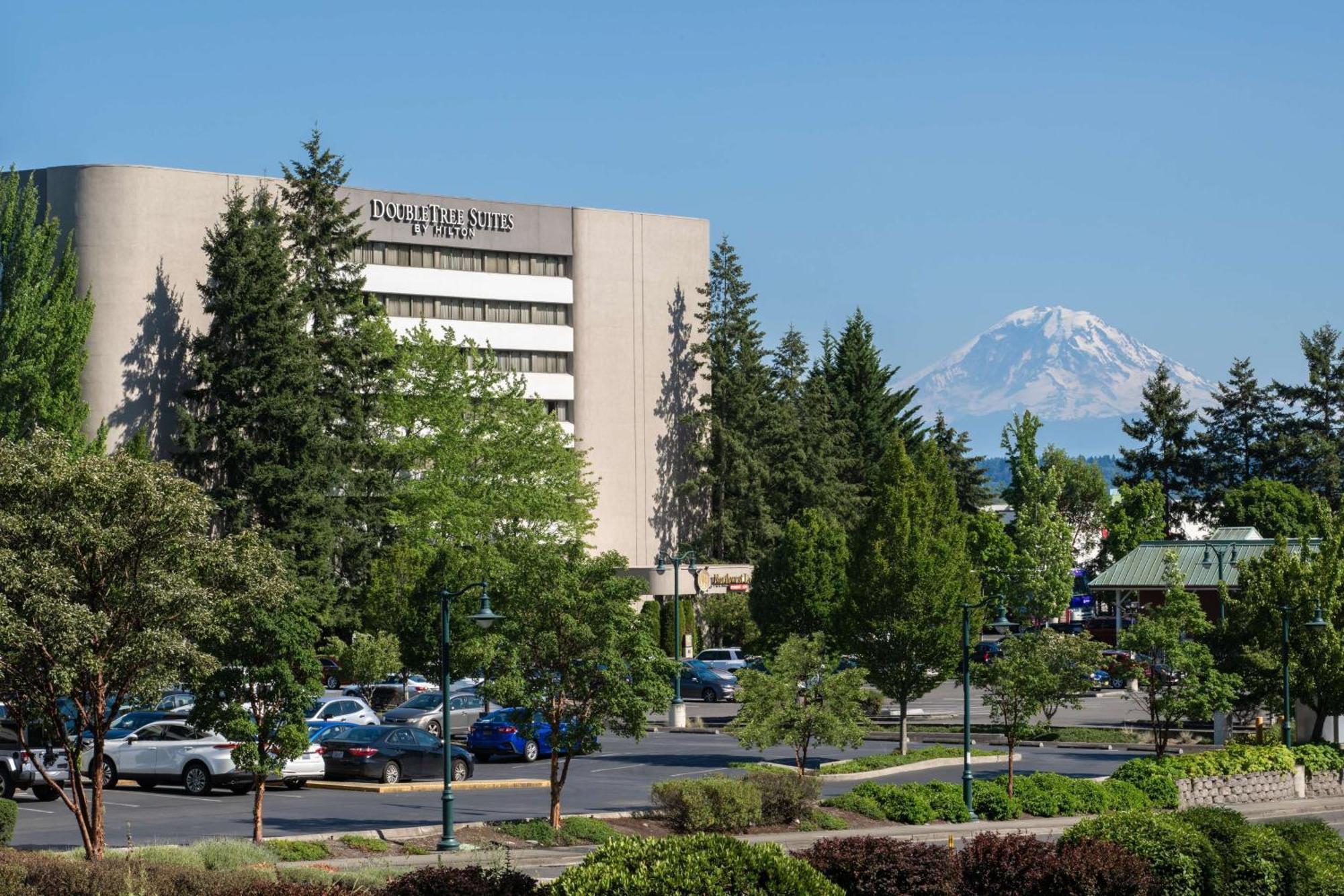 Doubletree Suites By Hilton Seattle Airport/Southcenter Tukwila Exterior foto